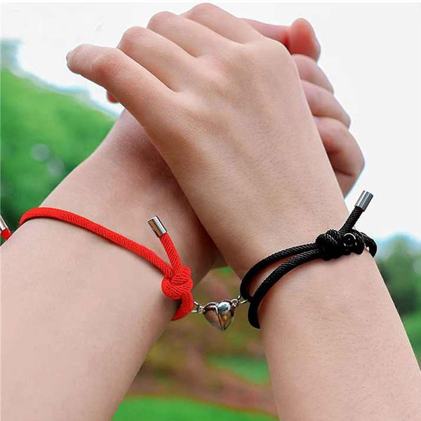 2Pcs Couple Magnet Attract Bracelets- Heart Bracelets for Men And Women Jewelry Gift