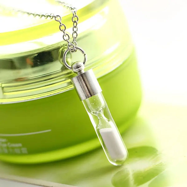Fashion Luminous Hourglass Bottle Chain Necklace- Glowing Adjustable Pendants For Women Gifts Jewelry 