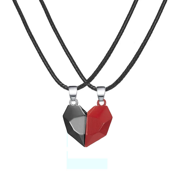 Fashion Magnetic Heart Shape Pendent Couple Necklace - Beautiful Jewelry For Him / Her