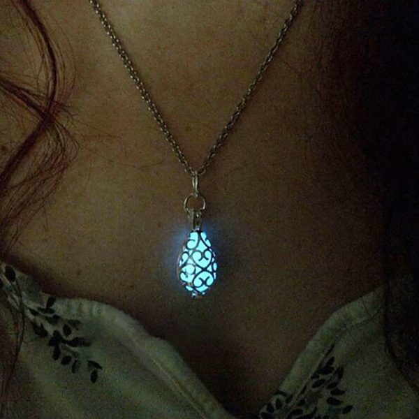 Charm Halloween Glowing Pendant Hollow Luminous Necklace For Girls & Women
