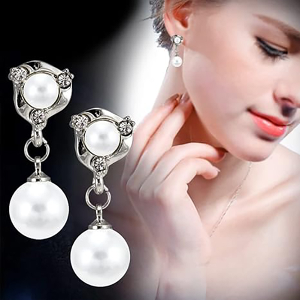 New Stylish Fashionable Earrings For Women Crystal Pearl Stud Earrings