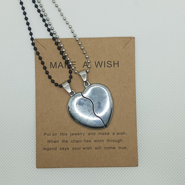 New Beautiful Silver Magnetic Broken Heart Pendant Necklace For Couples & Friends