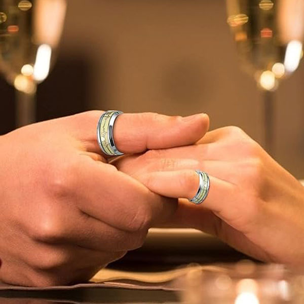 Glow In Dark Heartbeat Pattern Couple Luminous Finger Ring For Women & Men Fashion  Jewelry Gift 